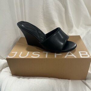 black wedge heel